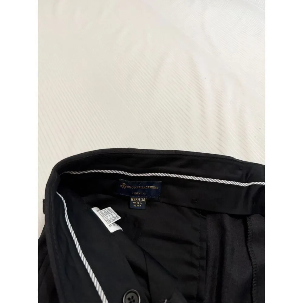 Brooks Brothers Explorer Regent Fit 2 Button Charcoal Grey Suit Size 44L